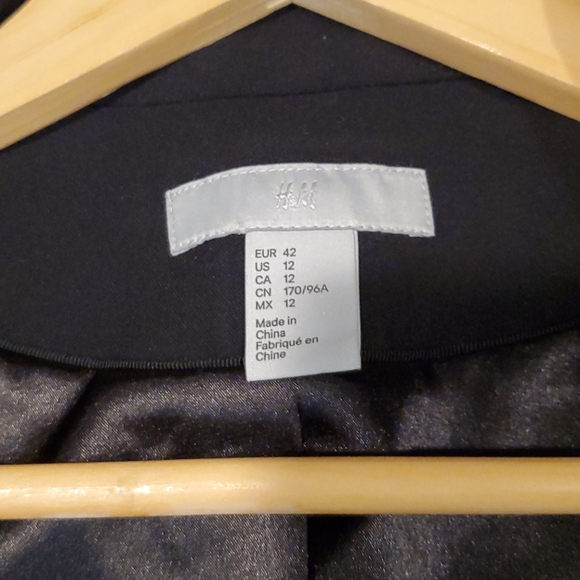 H&M jacket - Picture 6 of 8